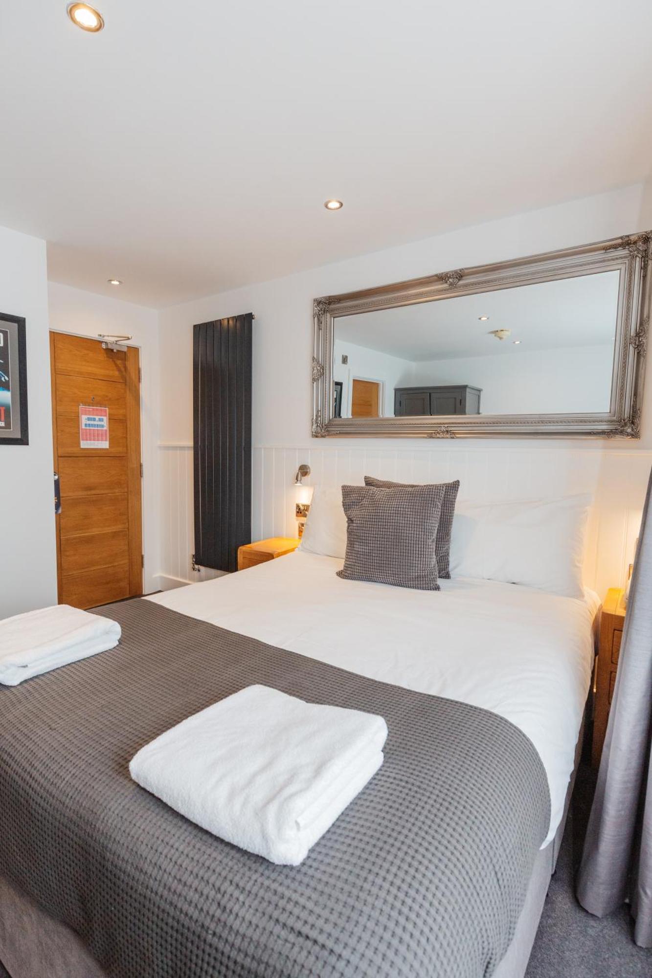 Carlton Hotel Ilfracombe Bagian luar foto