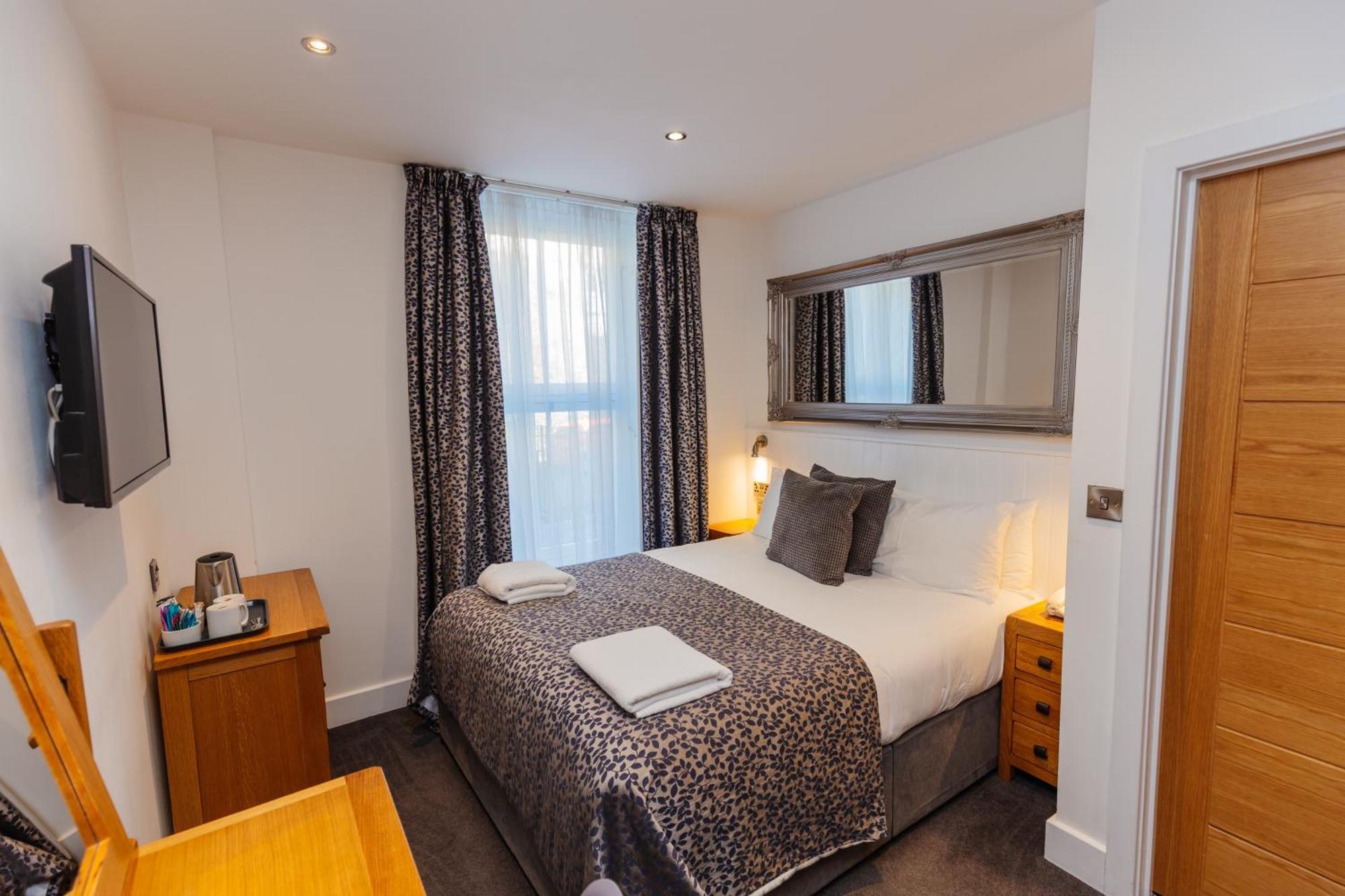 Carlton Hotel Ilfracombe Bagian luar foto